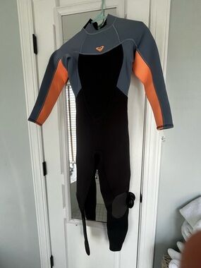 Roxy Girl 3/2 Prologue Full Wetsuit - Black & Light Blue new with tags